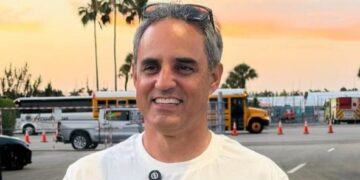 Montoya anuncia reactivación del automovilismo en Barranquilla en agosto
