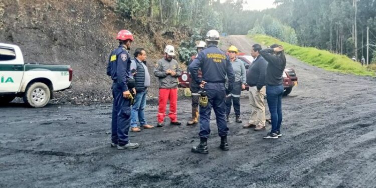 Mueren 9 mineros y 6 son rescatados con vida tras explosión en mina de carbón en el centro de Colombia