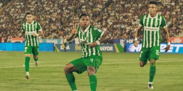 Nacional sacó ventaja sobre Tolima, en Ibagué, con polémico arbitraje