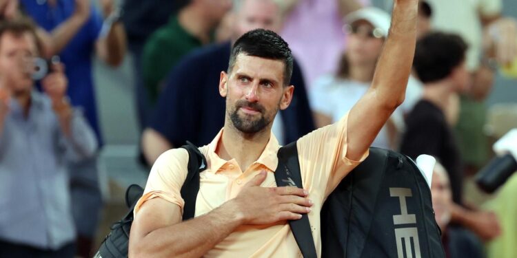 Novak Djokovic perdió con el brasileño Joao Fonseca y quedó eliminado de Roland Garros