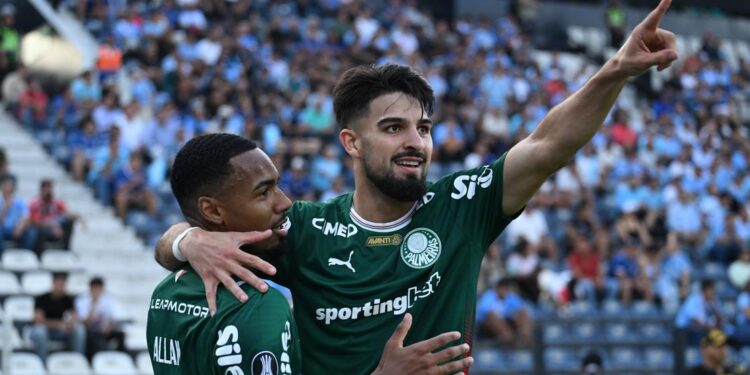 Palmeiras derrotó a Sporting Cristal y pasó a comandar el grupo de Junior