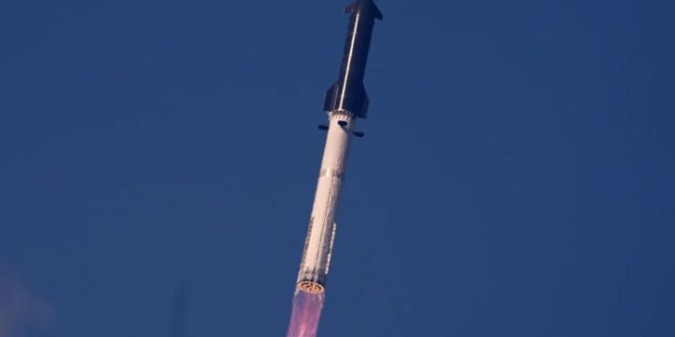 Resumen de noticias del lanzamiento del primer vuelo V3 del megacohete Starship de SpaceX, del 22 de mayo de 2026