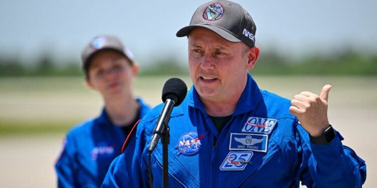 Un astronauta perdió repentinamente la capacidad de hablar en el espacio. ¿Qué significa eso para las futuras misiones?