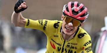 Vingegaard respondió a su favoritismo en la primera etapa de alta montaña