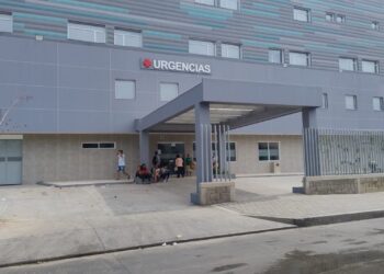 Violenta madrugada en el barrio San Roque: atentado sicarial dejó un muerto y un herido