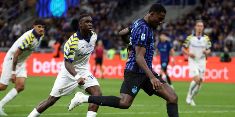 el Inter derrotó al Parma para celebrar su 'Scudetto' 21