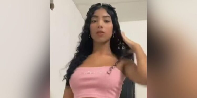 "¿Dónde está? ¿La han visto?": madre reporta desaparición de adolescente en el barrio Carrizal
