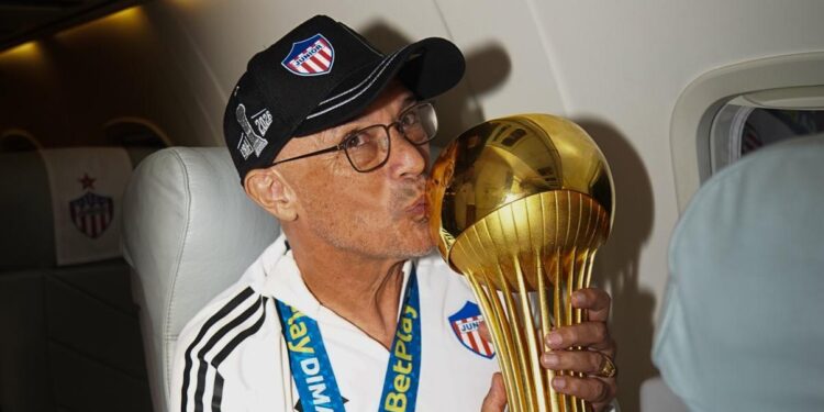 Alfredo Arias coronó su sueño de ser bicampeón con Junior