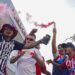 Ambiente de fiesta en la 72 por primer partido de la final