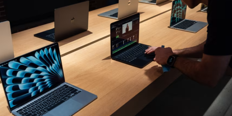 Apple aumenta los precios de algunos modelos de iPad y MacBook por la escasez de chips de memoria