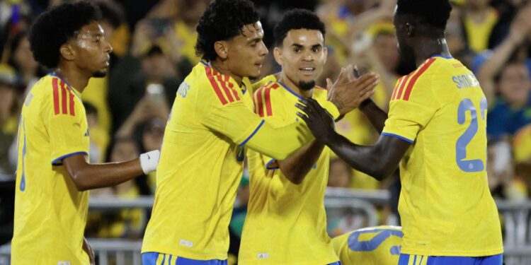 Con un Luis Díaz brillante, Colombia se despidió rumbo al Mundial