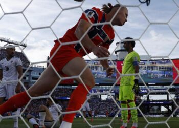 Debut soñado de Haaland en el regreso de Noruega al Mundial