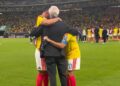 El emotivo reencuentro de Pékerman con figuras de Colombia
