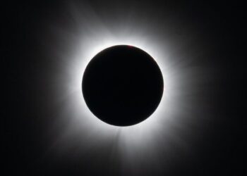 Este verano habrá un eclipse solar total. Esto es lo que necesitas saber