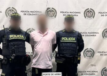 Hombre con 12 anotaciones judiciales fue sorprendido armado en Barranquilla: la Policía lo volvió a capturar