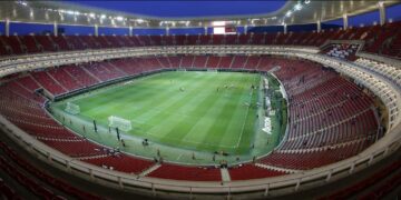 La FIFA prohíbe que los aficionados lleven botellas de agua a los estadios del Mundial