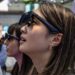 Las gafas con IA están facilitando las trampas en los exámenes. Asia es el epicentro
