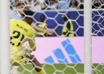 Maxi Araújo rescató un empate para Uruguay contra Arabia Saudita