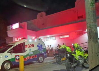 Mujer resultó herida en presunto ataque a bala contra tienda del barrio La Sierrita, en Barranquilla