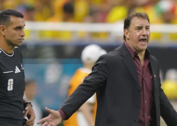 Néstor Lorenzo destaca crecimiento de Colombia en el Mundial
