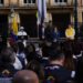 Petro invitó a "votar como sea" porque está en manos el futuro de la patria