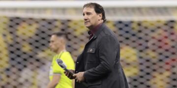 "Se ganó merecidamente y es el primer escalón": Néstor Lorenzo