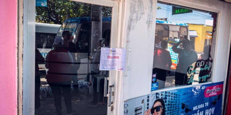 Sellan 14 centros que prestaban servicios de salud sin permisos en Soledad: autoridades lanzan alerta a los usuarios