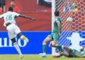 Senegal goleó a Irak y se perfila como uno de los mejores terceros