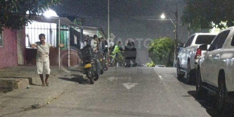 Un muerto y dos heridos tras atentado sicarial en vivienda del barrio El Bosque, en Barranquilla