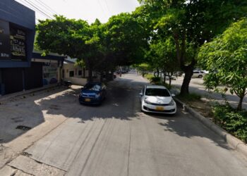 “Acá en el norte también preferimos cerrar”: trabajador de local situado en la carrera 46, entre 76 y 79