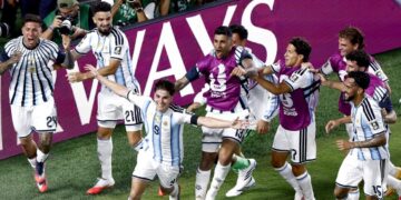 Argentina liquidó a Suiza en tiempo extra y se enfrentará a Inglaterra en semifinalesame]