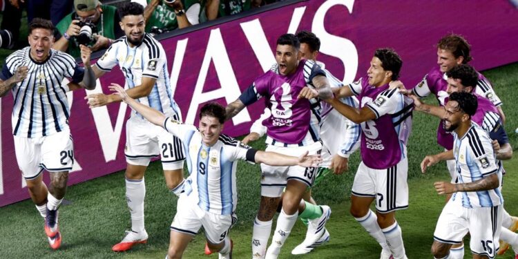 Argentina liquidó a Suiza en tiempo extra y se enfrentará a Inglaterra en semifinalesame]