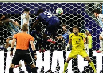 Argentina, sufriendo hasta el final, derrotó a un aguerrido Cabo Verde