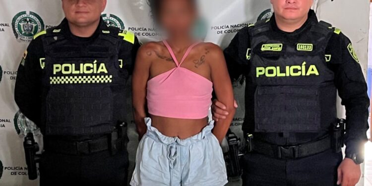Capturan a mujer por presunto porte ilegal de un arma de fuego artesanal en Candelaria