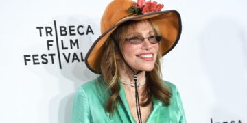 Carly Simon revela que fue diagnosticada con Parkinson