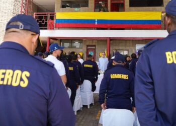 Gobierno entregó 867 equipos, herramientas y kits para fortalecer a los bomberos en el Caribe