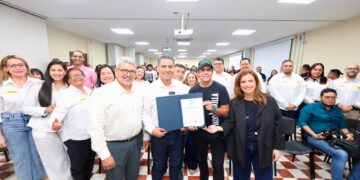 IUB es la única universidad pública de Colombia con el Sello Platino de Sostenibilidad de ICONTEC: alcalde Char