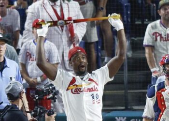 Jordan Walker superó los abucheos para ganar el Derby de Jonrones