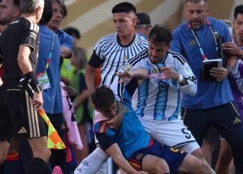 La Fifa abrió procedimiento contra Argentina y Gavi por incidentes en la final