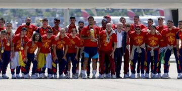La selección española llega a Madrid con la Copa para vivir una fiesta inolvidable