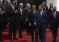 Mientras Trump acusa a China de robar datos de votantes, Xi presenta a su país como un líder tecnológico responsable