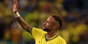 Neymar despeja los rumores y confirma su retiro de la selección brasileña