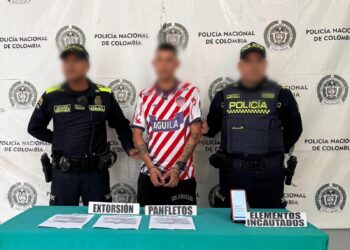 Policía captura a presunto extorsionista cerca de un establecimiento comercial en Barranquilla