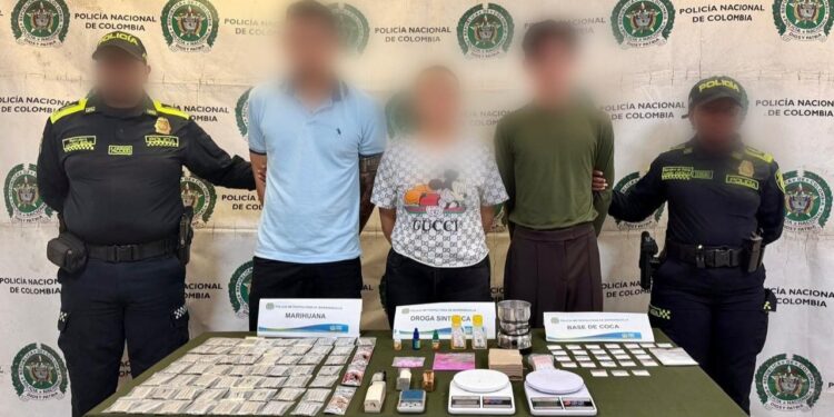 Policía captura a tres presuntos integrantes de los Costeños y desarticula centro de producción de tussi en Barranquilla