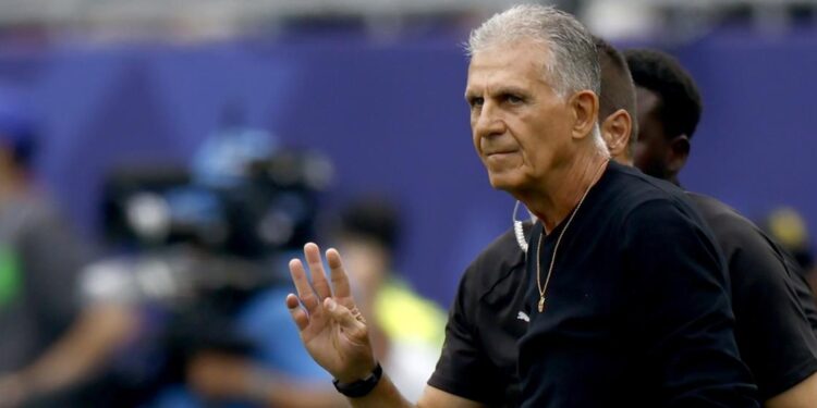 Queiroz confesó que fue un honor dirigir a Colombia, su rival en dieciseisavos