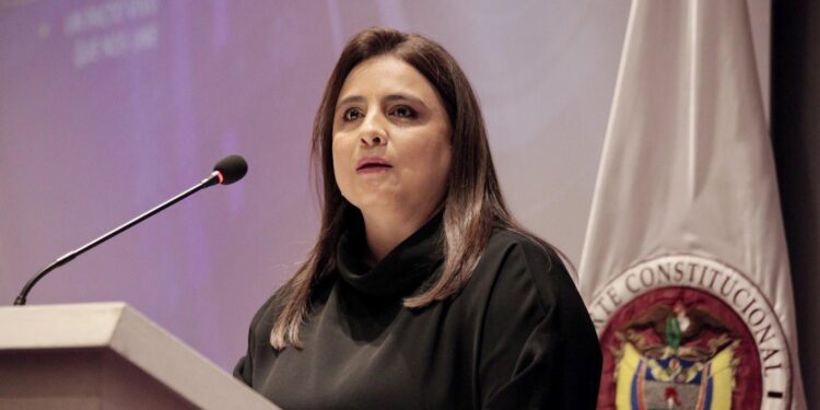Si perdemos la autonomía, la Constitución se convierte en un pergamino inútil: Meneses