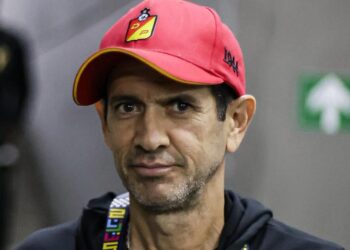 Arturo Reyes, técnico del Pereira