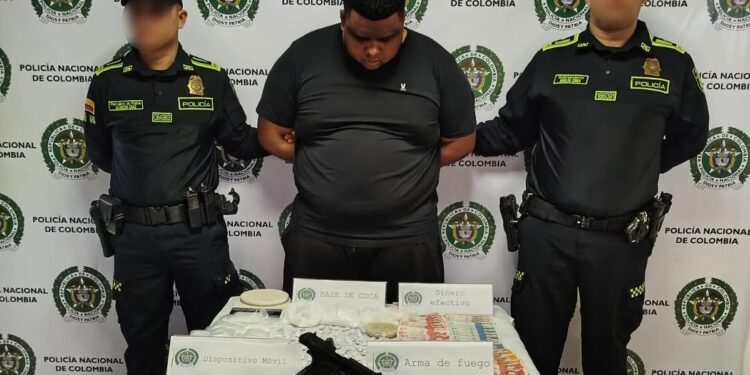 Cae alias ‘Gordo’, señalado cabecilla de ‘Salsas Nueva Generación’: incautan pistola y 500 dosis de cocaína