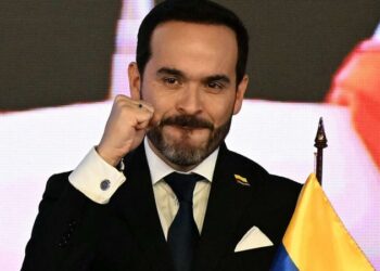 Colombia gira a la derecha: Inicia una nueva era con la investidura de Abelardo de la Espriella en medio de gran polarización