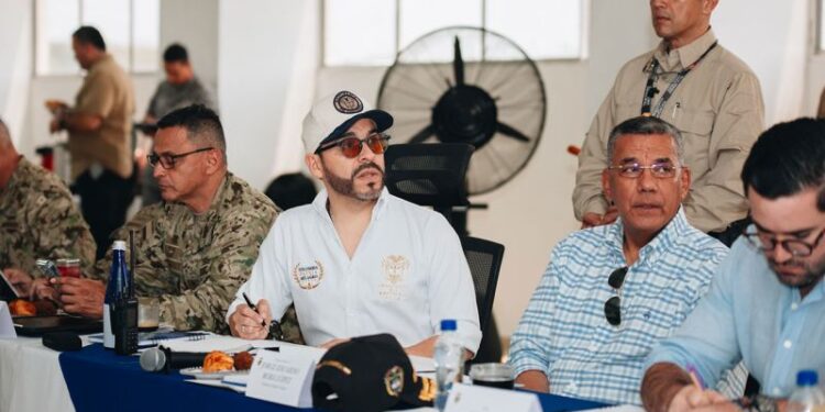 De la Espriella dice que todos los grupos criminales en Colombia serán tratados como “terroristas”